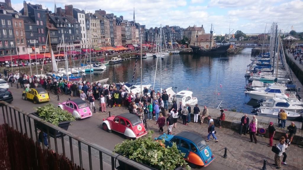 Le Balcon Du Port Appartement Honfleur Kamer foto