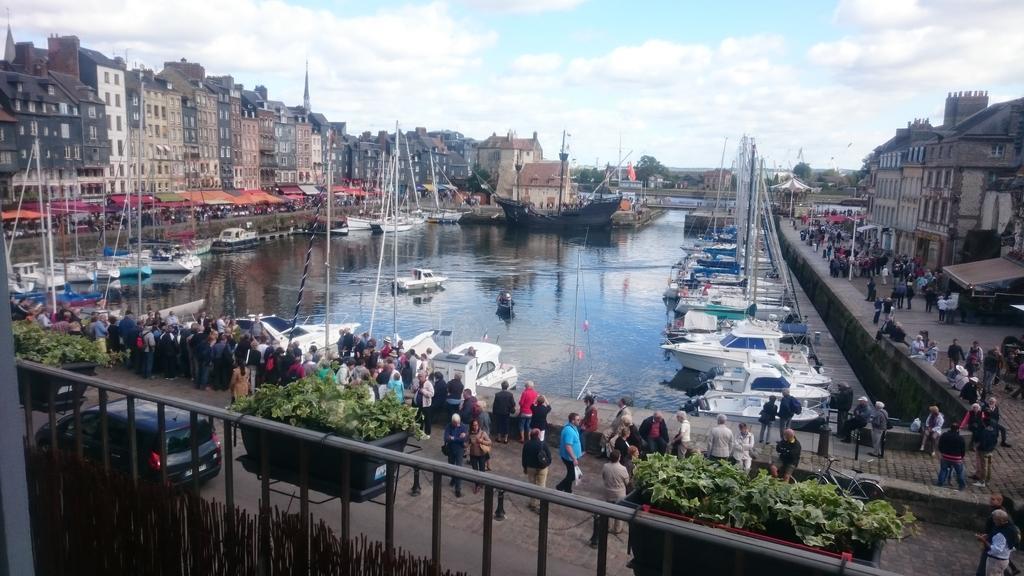 Le Balcon Du Port Appartement Honfleur Kamer foto